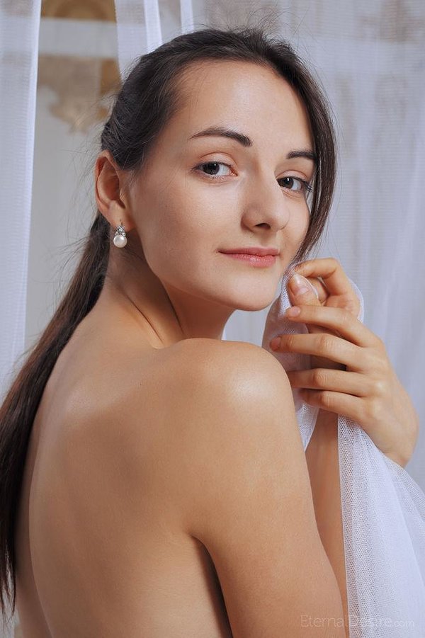 Проститутка Орнела